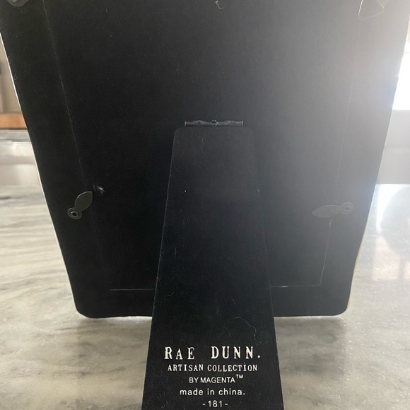 Rae Dunn 5x7 “family” picture frame - Picture 3 of 4